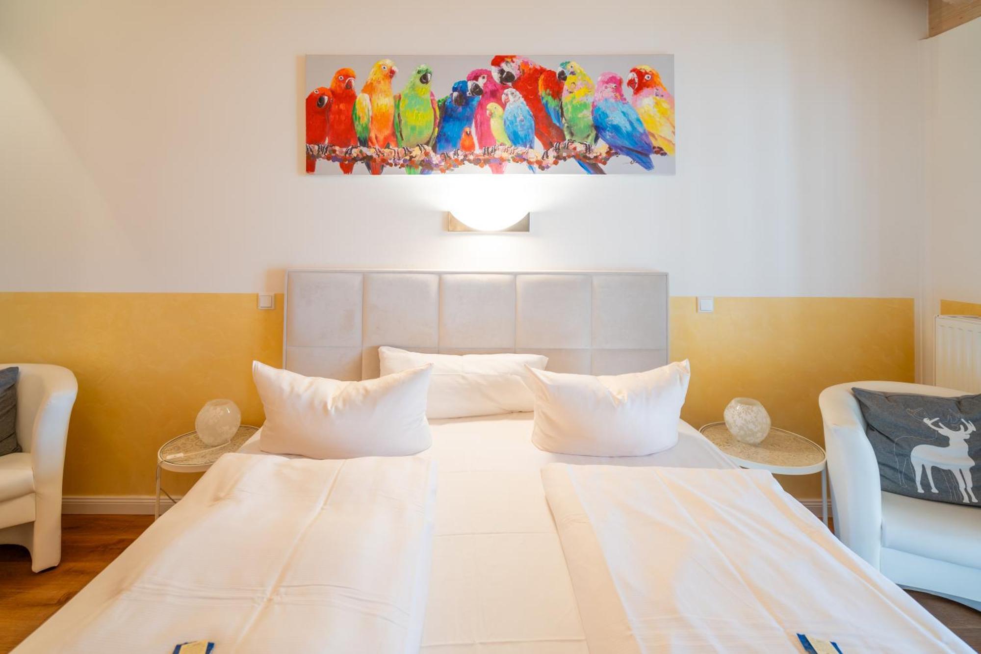 Landhaus Hotel Wolfratshausen Eksteriør billede