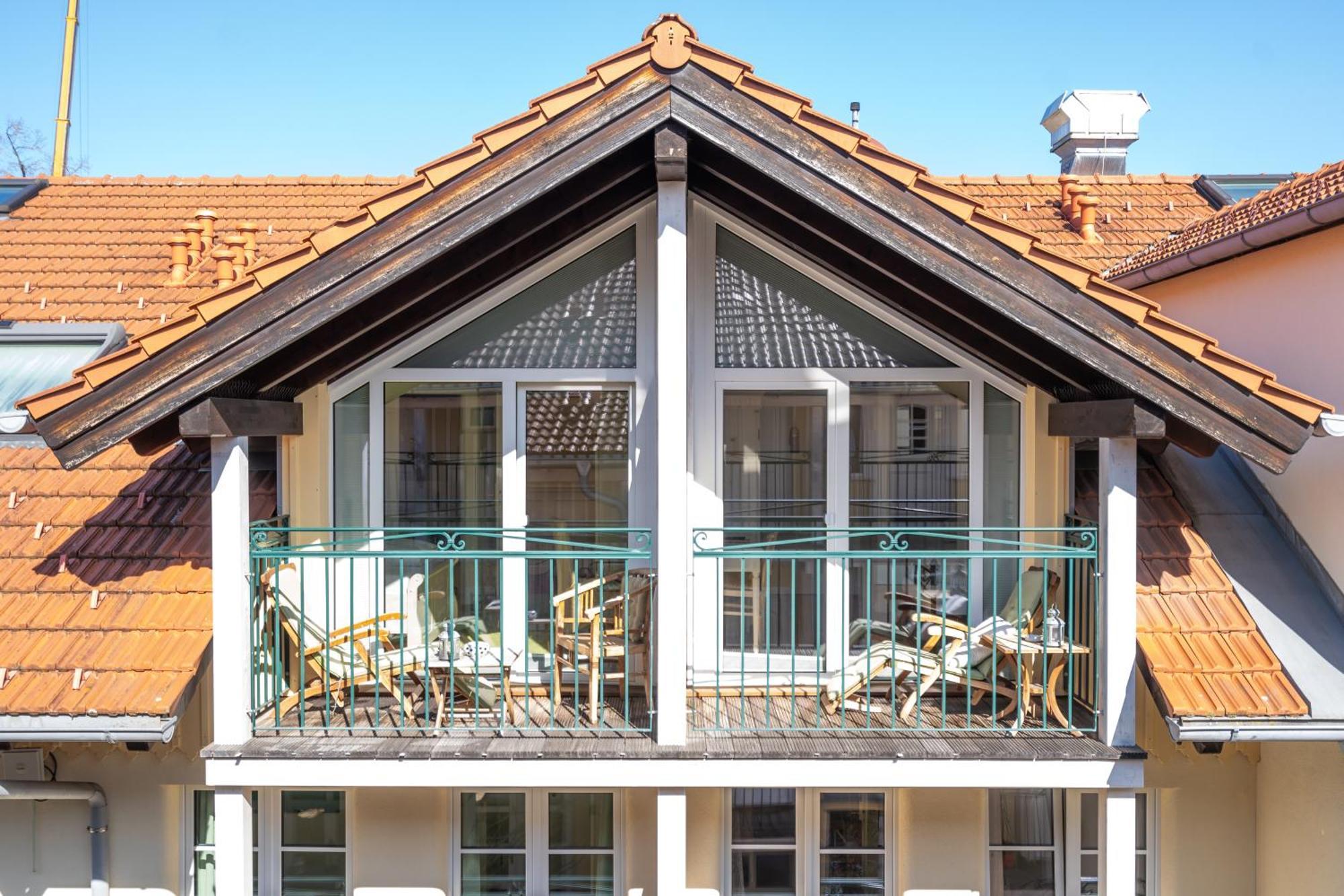 Landhaus Hotel Wolfratshausen Eksteriør billede