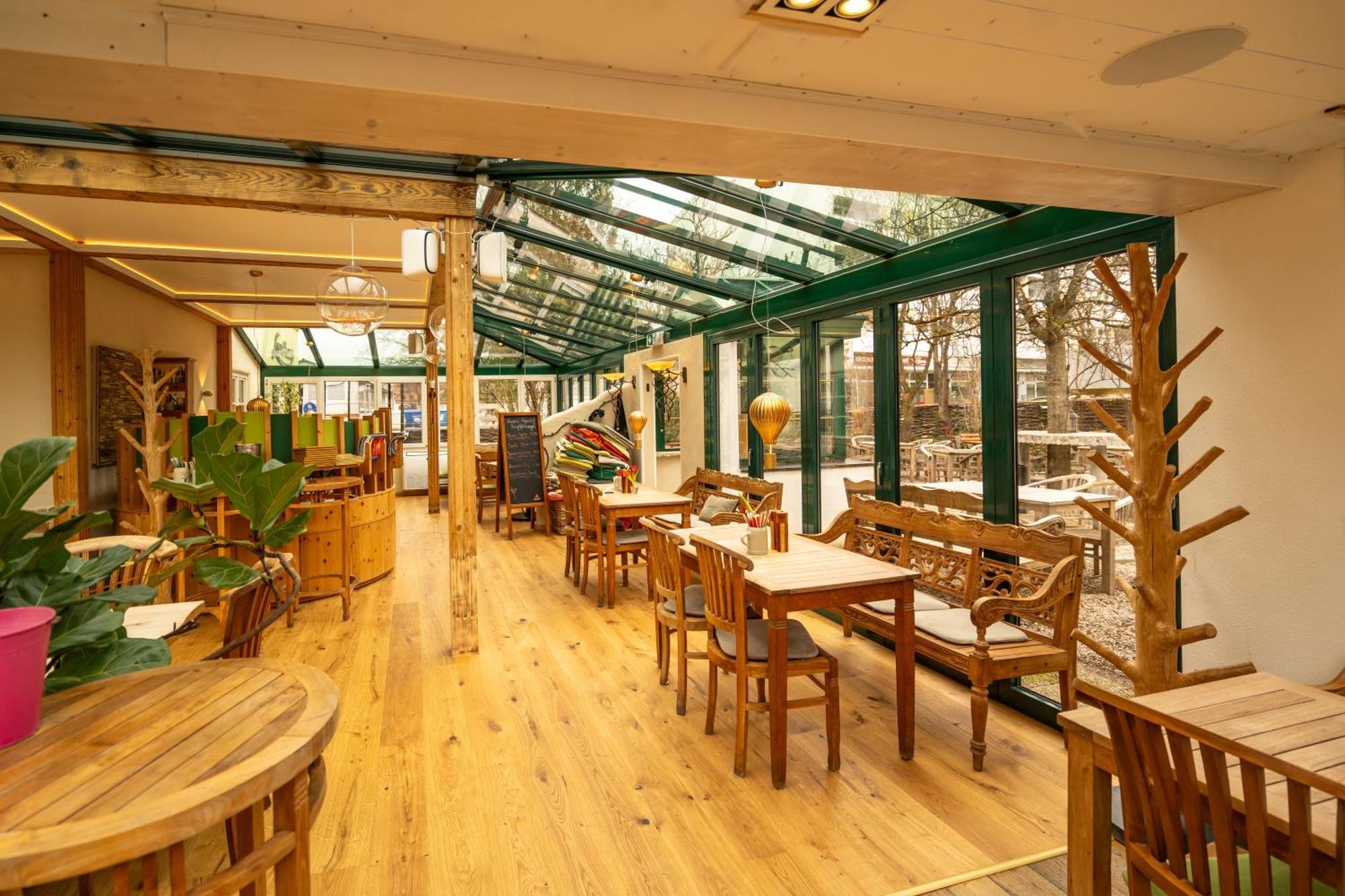 Landhaus Hotel Wolfratshausen Eksteriør billede