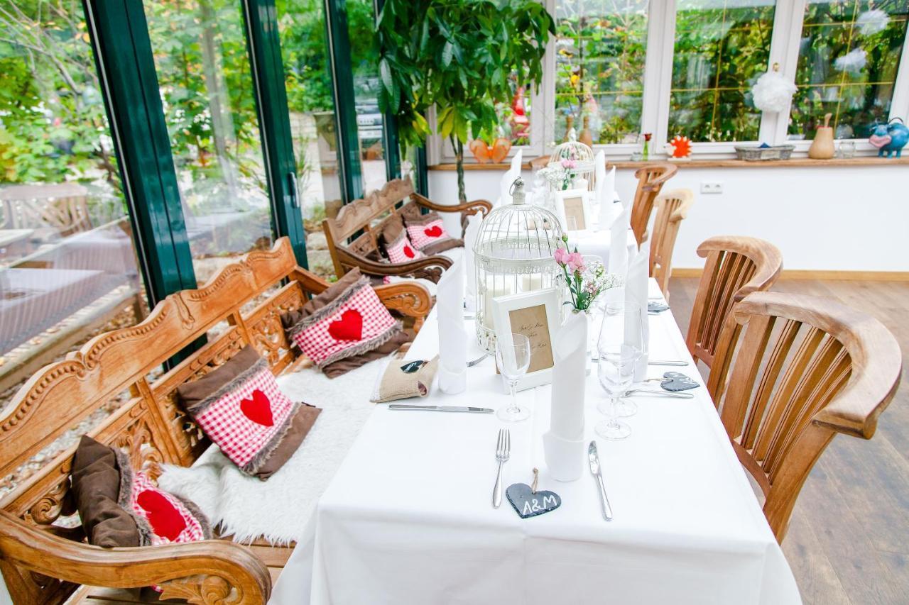 Landhaus Hotel Wolfratshausen Eksteriør billede