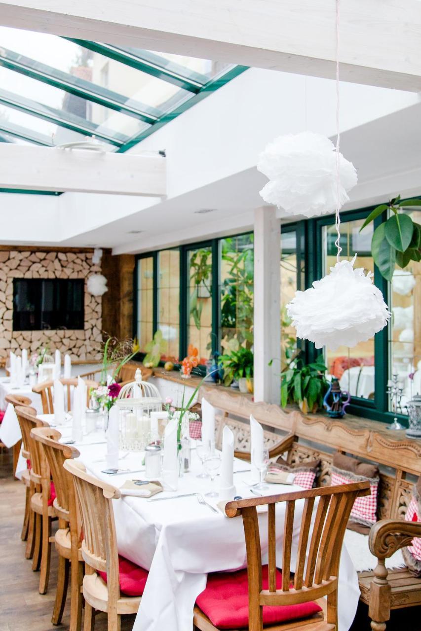 Landhaus Hotel Wolfratshausen Eksteriør billede
